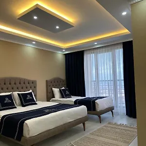 Special House & Private Transportation Istanbul Airport-by Loft Апартаменты
